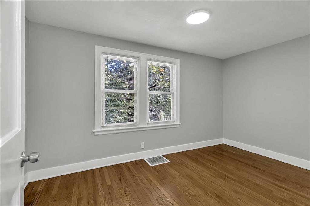 818 West 30th Street Independence, MO 64055 - Photo 21 of 36