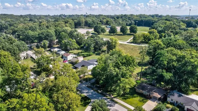 $255,000 | 818 West 30th Street, Independence, MO 64055