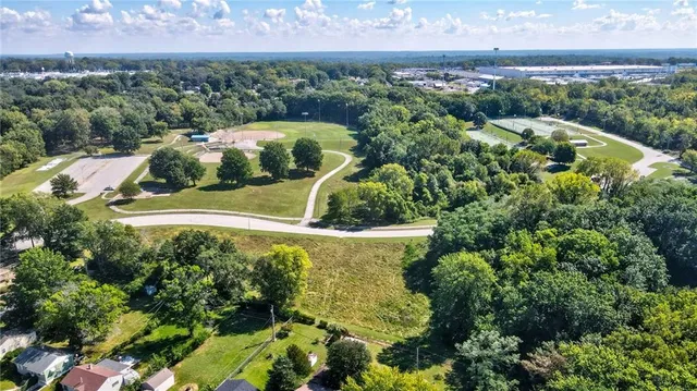 $255,000 | 818 West 30th Street, Independence, MO 64055