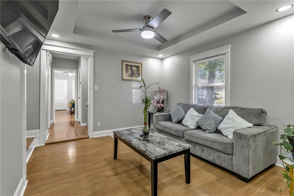 818 West 30th Street Independence, MO 64055 - Photo 8 of 36