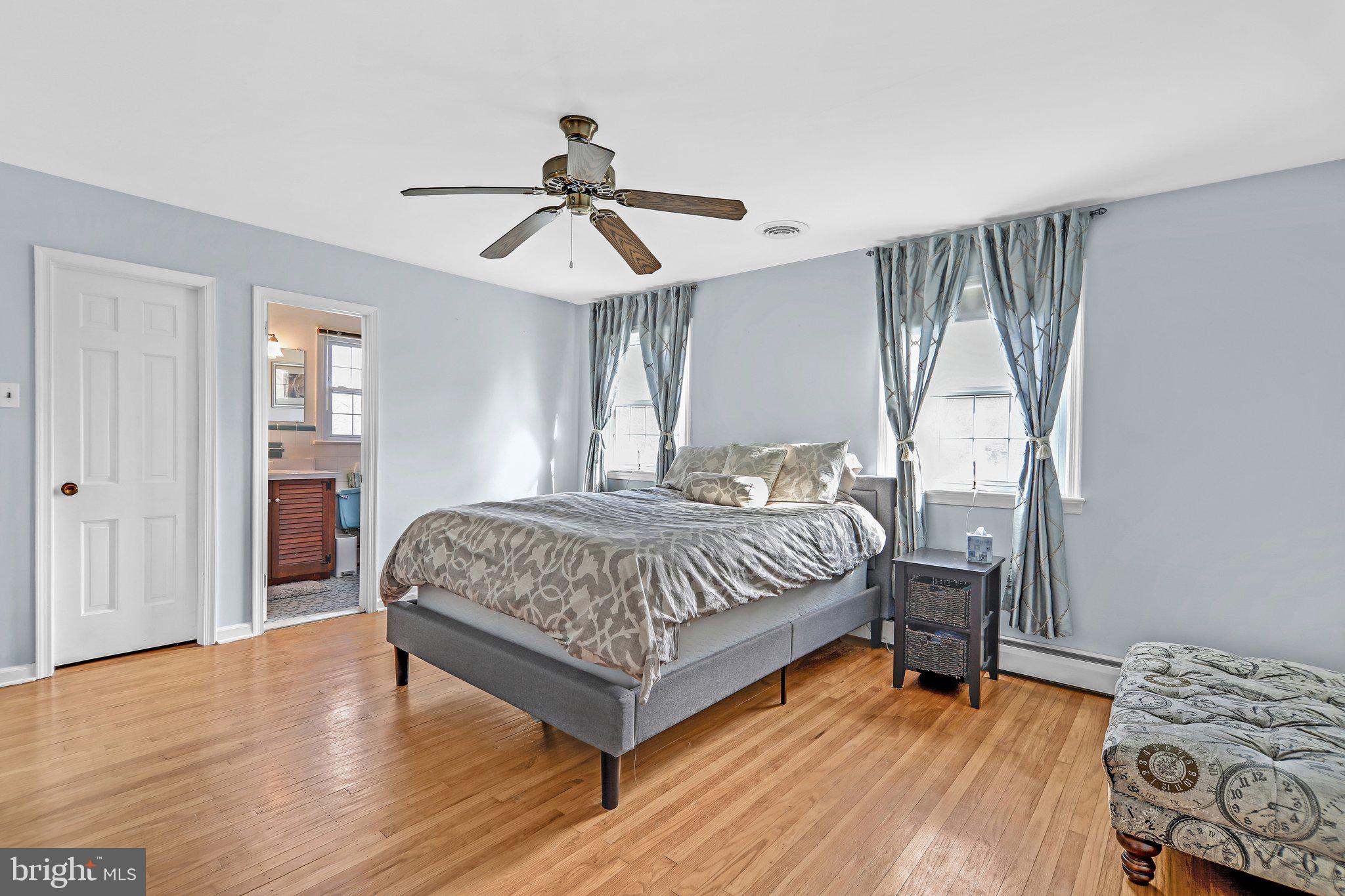 1421 Ponds Edge Road West Chester, PA 19382 - Photo 20 of 27 Primary Bedroom
