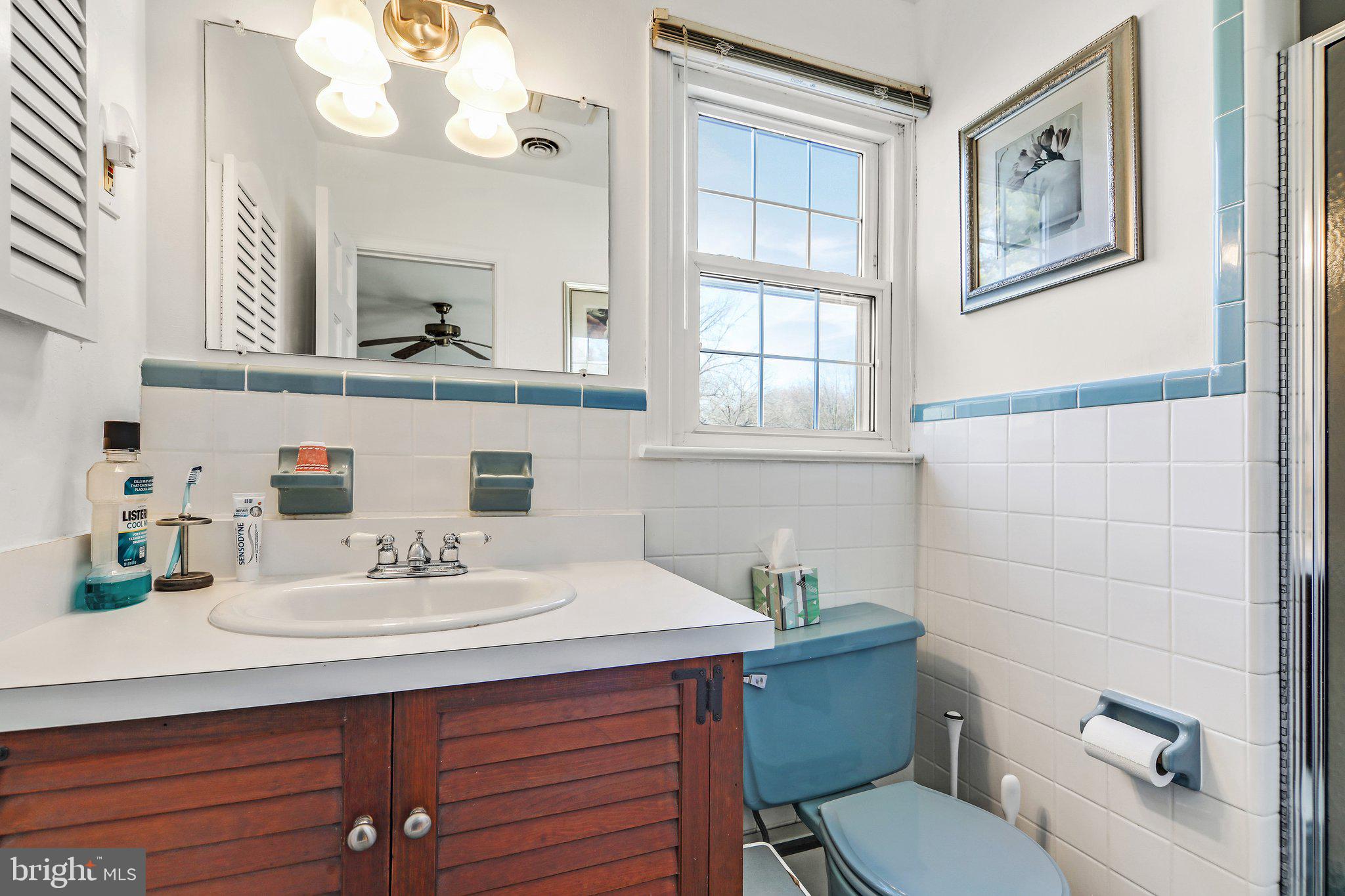 1421 Ponds Edge Road West Chester, PA 19382 - Photo 21 of 27 Primary Bathroom
