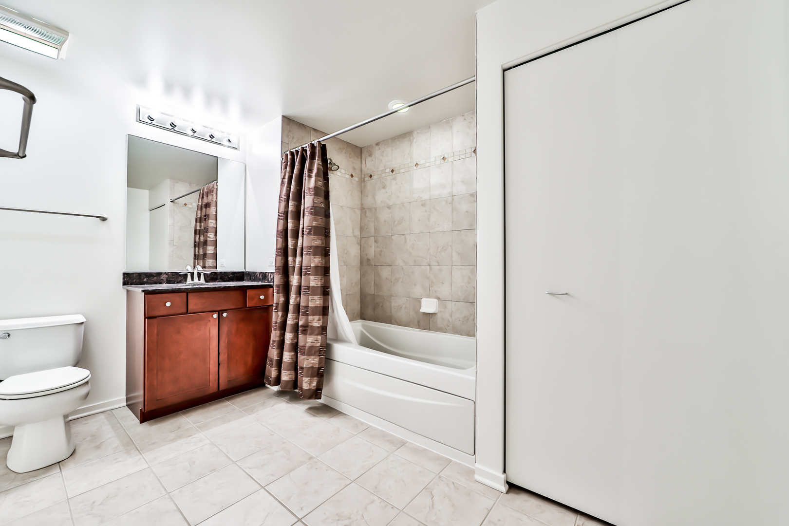 520 South State Street, Unit 1014 Chicago, IL 60605 - Photo 13 of 15
