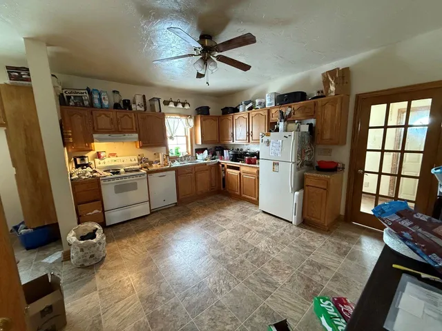 $225,900 | N11284 County Rd D, Clintonville, WI 54929