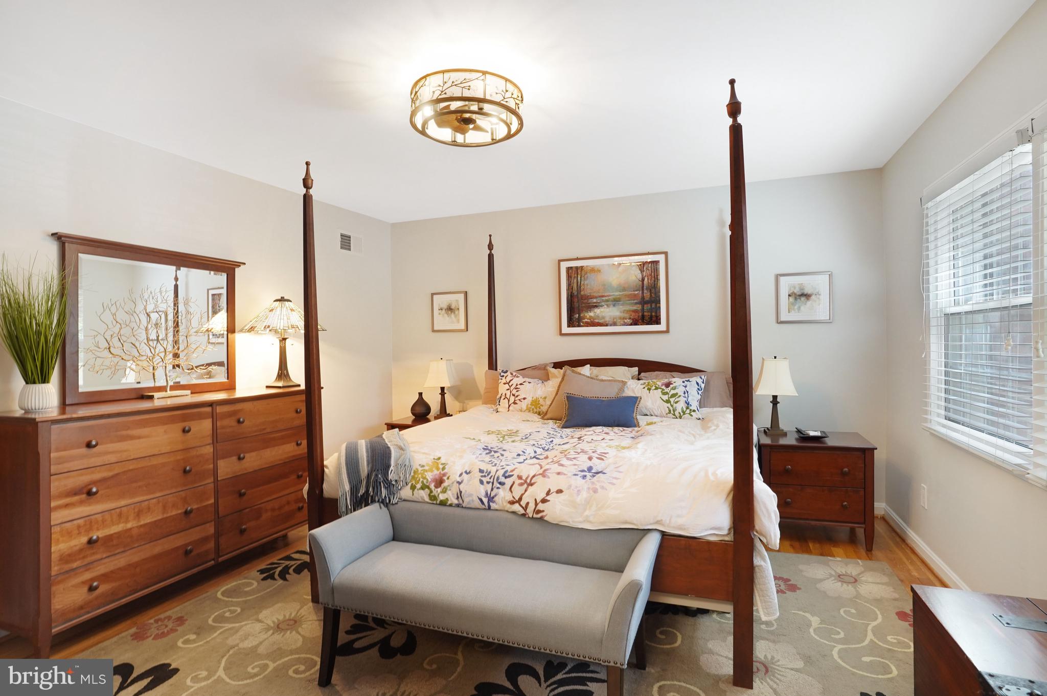 8428 Grenoble Court Springfield, VA 22152 - Photo 18 of 41