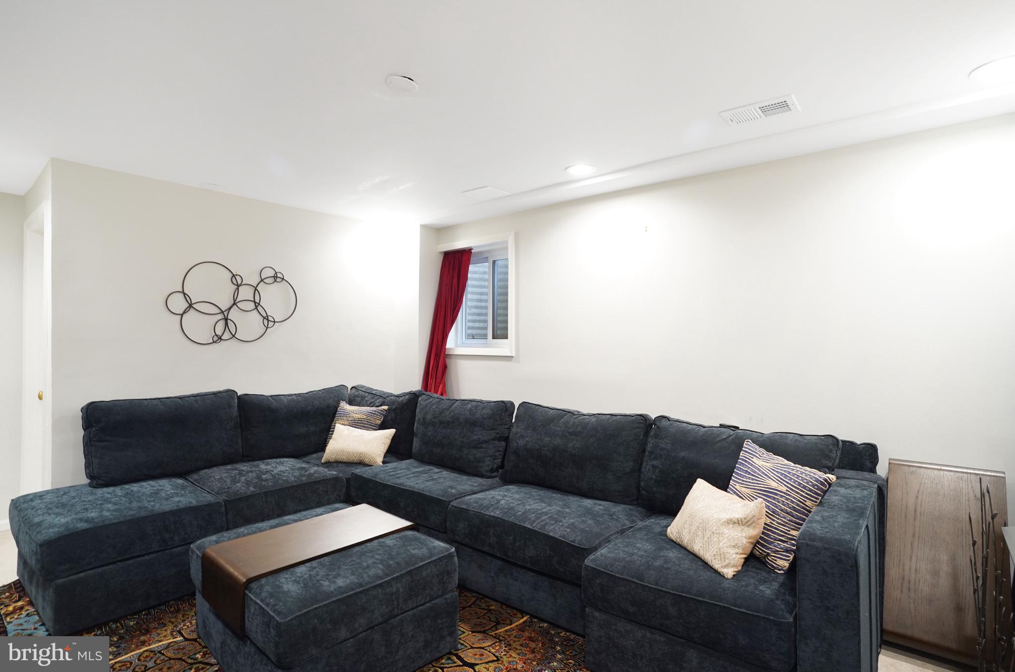 8428 Grenoble Court Springfield, VA 22152 - Photo 31 of 41