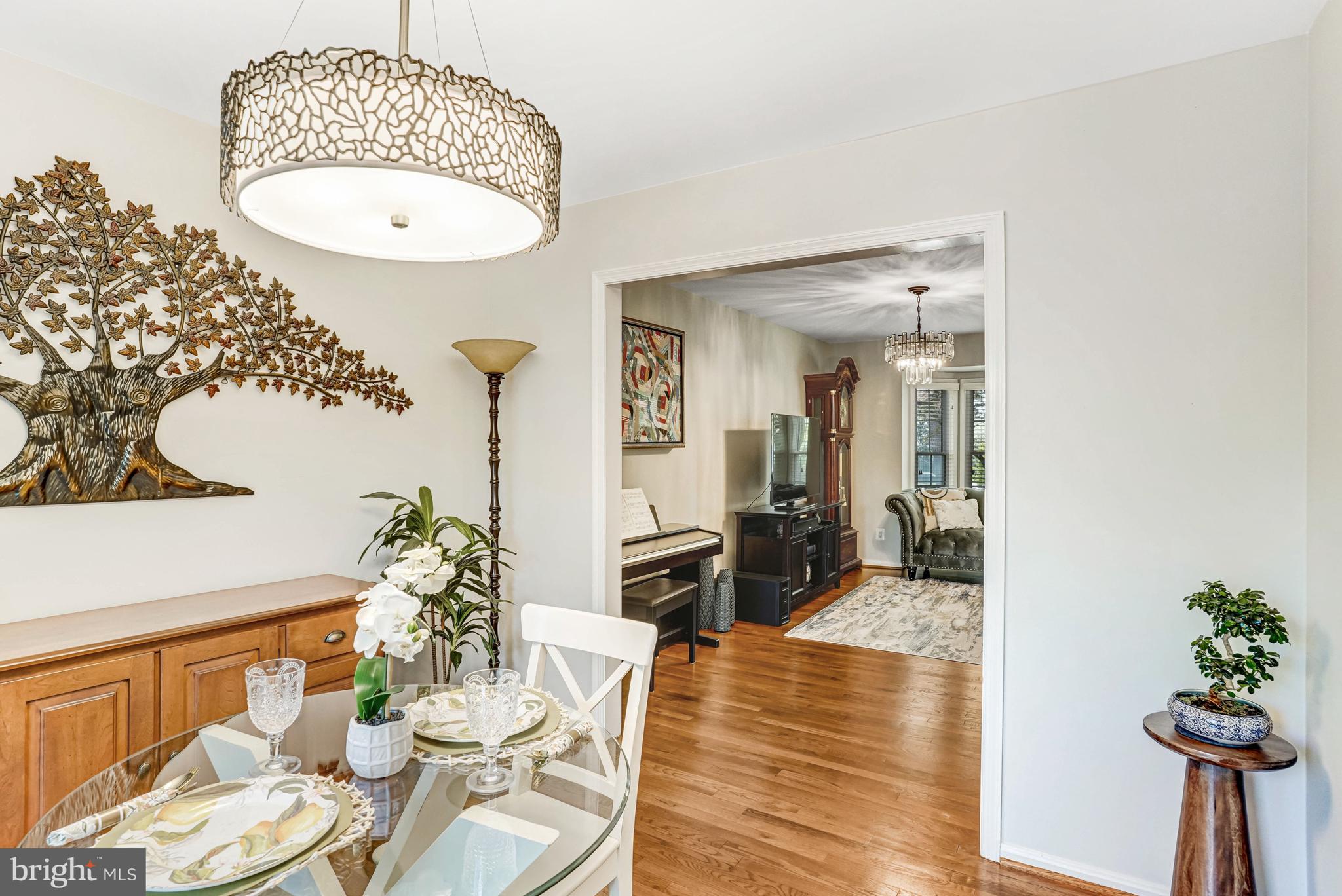 8428 Grenoble Court Springfield, VA 22152 - Photo 10 of 41