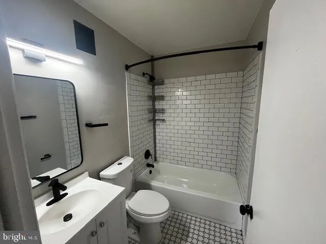 $1,450 | 319 Columbia Avenue, Unit 609, Stratford, NJ 08084