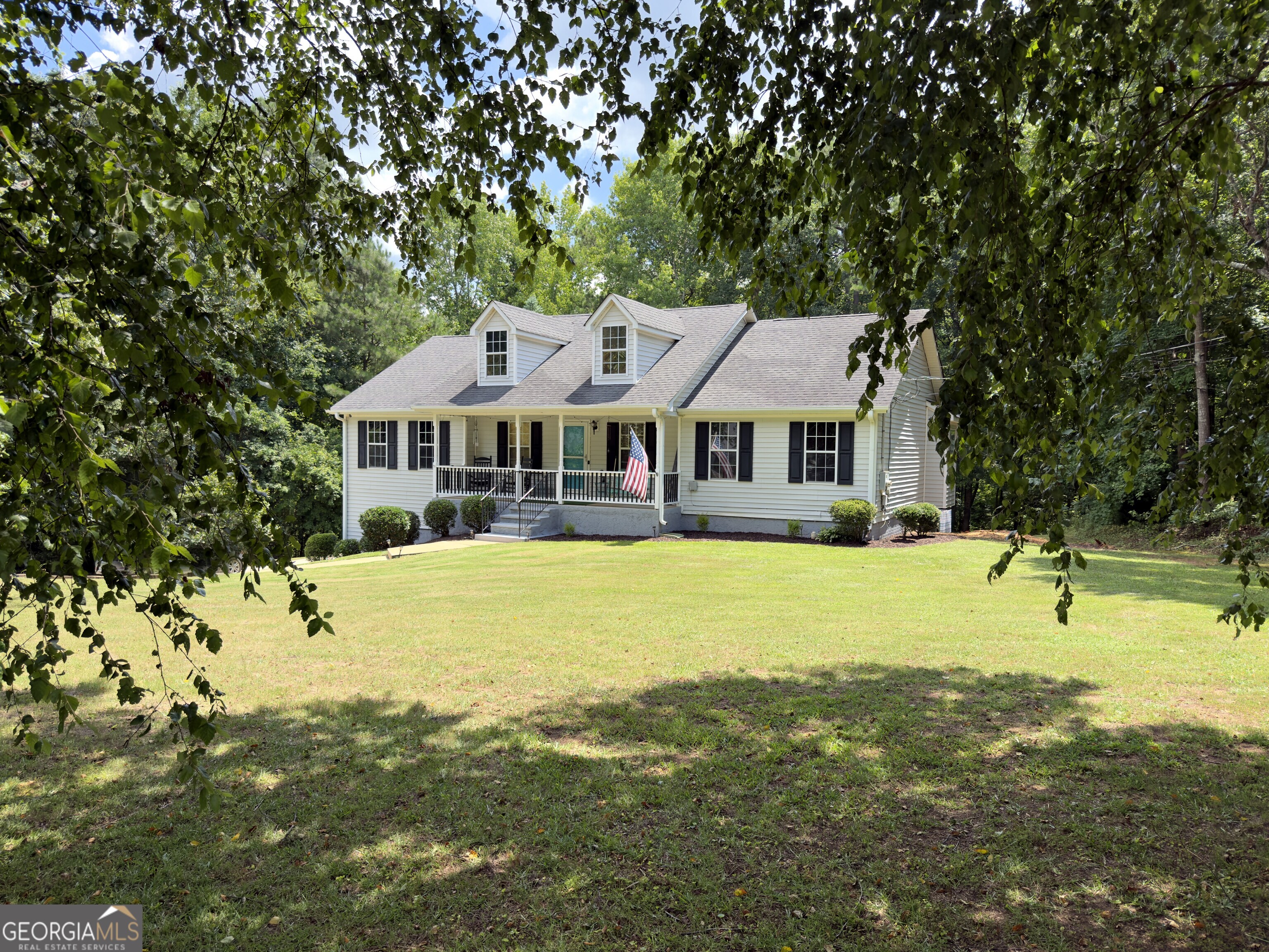 1048 Birdseye View Locust Grove, GA 30248 - Photo 5 of 69