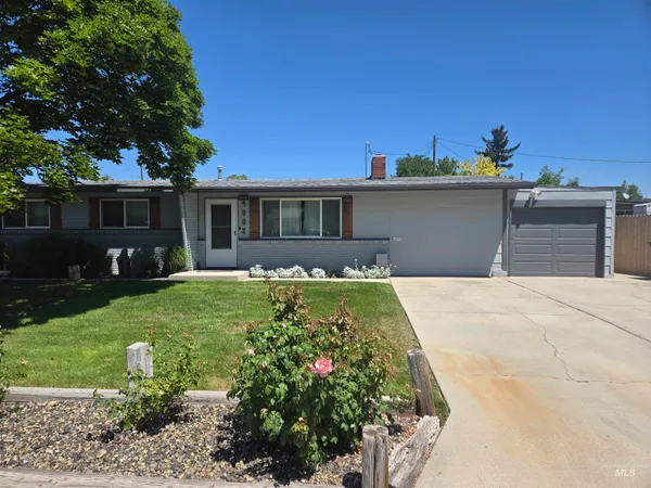 $485,000 | 4002 Normandie Drive, Boise, ID 83705