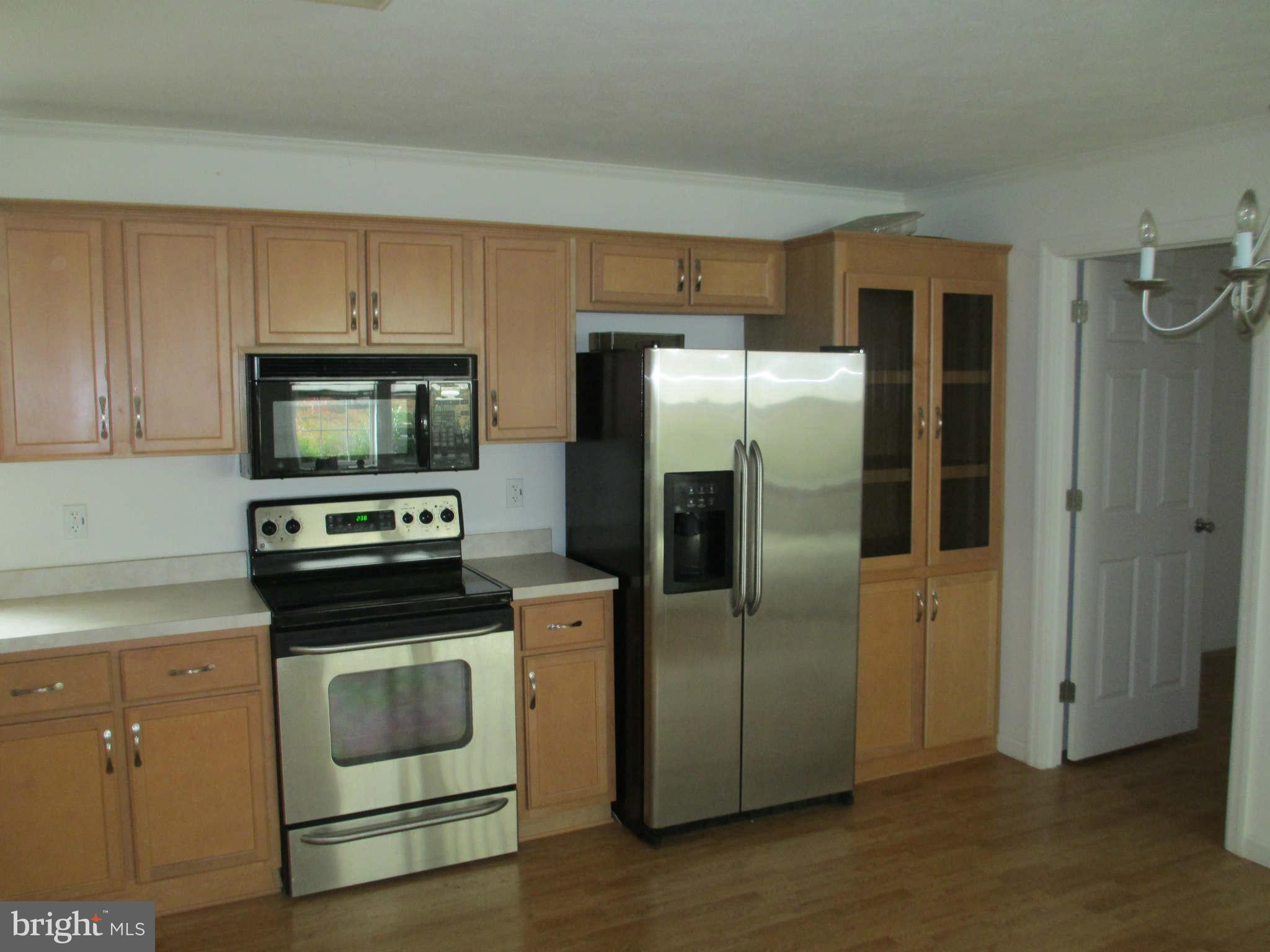 8900 Spring Avenue Lanham, MD 20706 - Photo 5 of 9 Kitchen