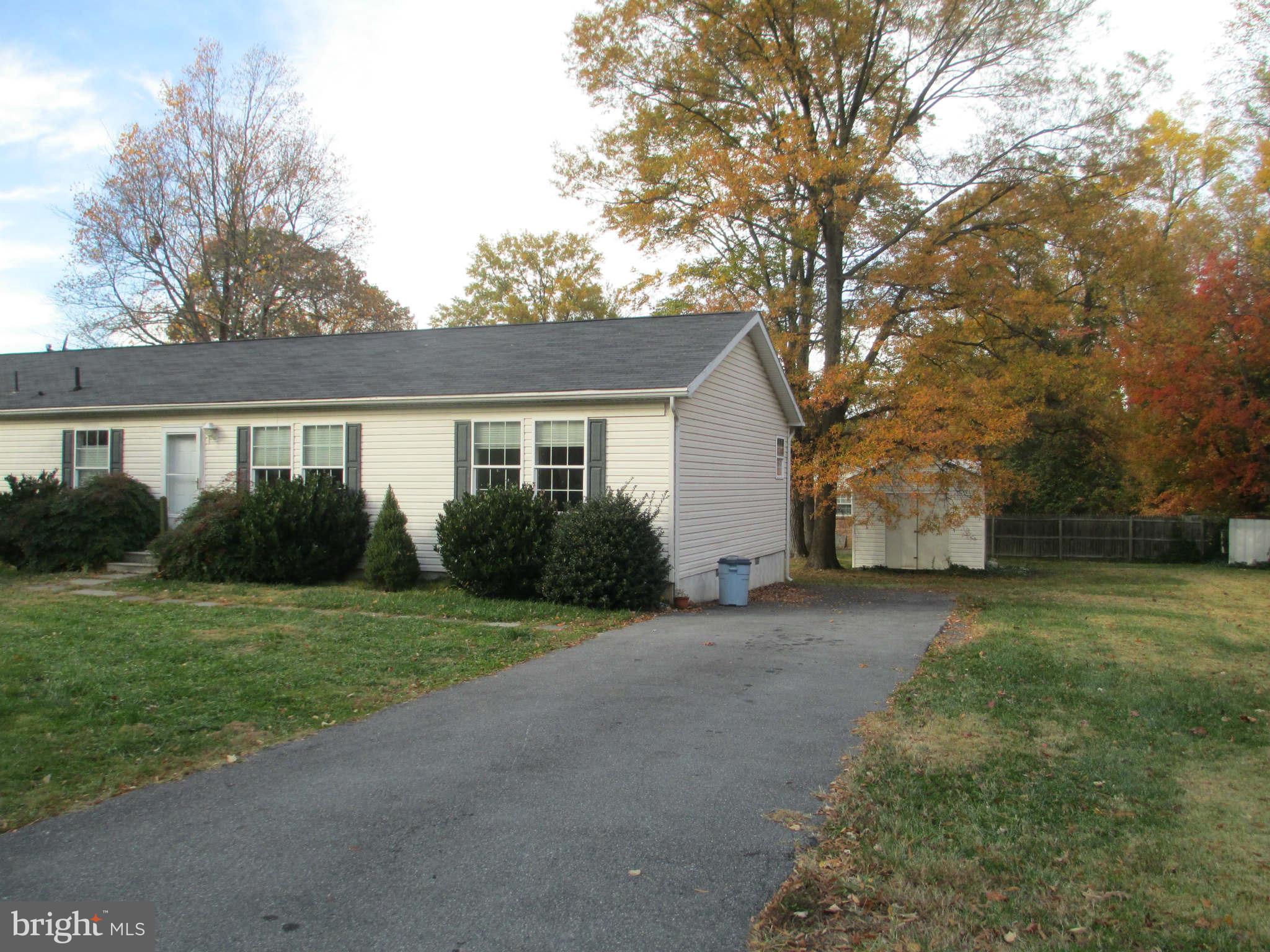 8900 Spring Avenue Lanham, MD 20706 - Photo 9 of 9 Exterior (Front)