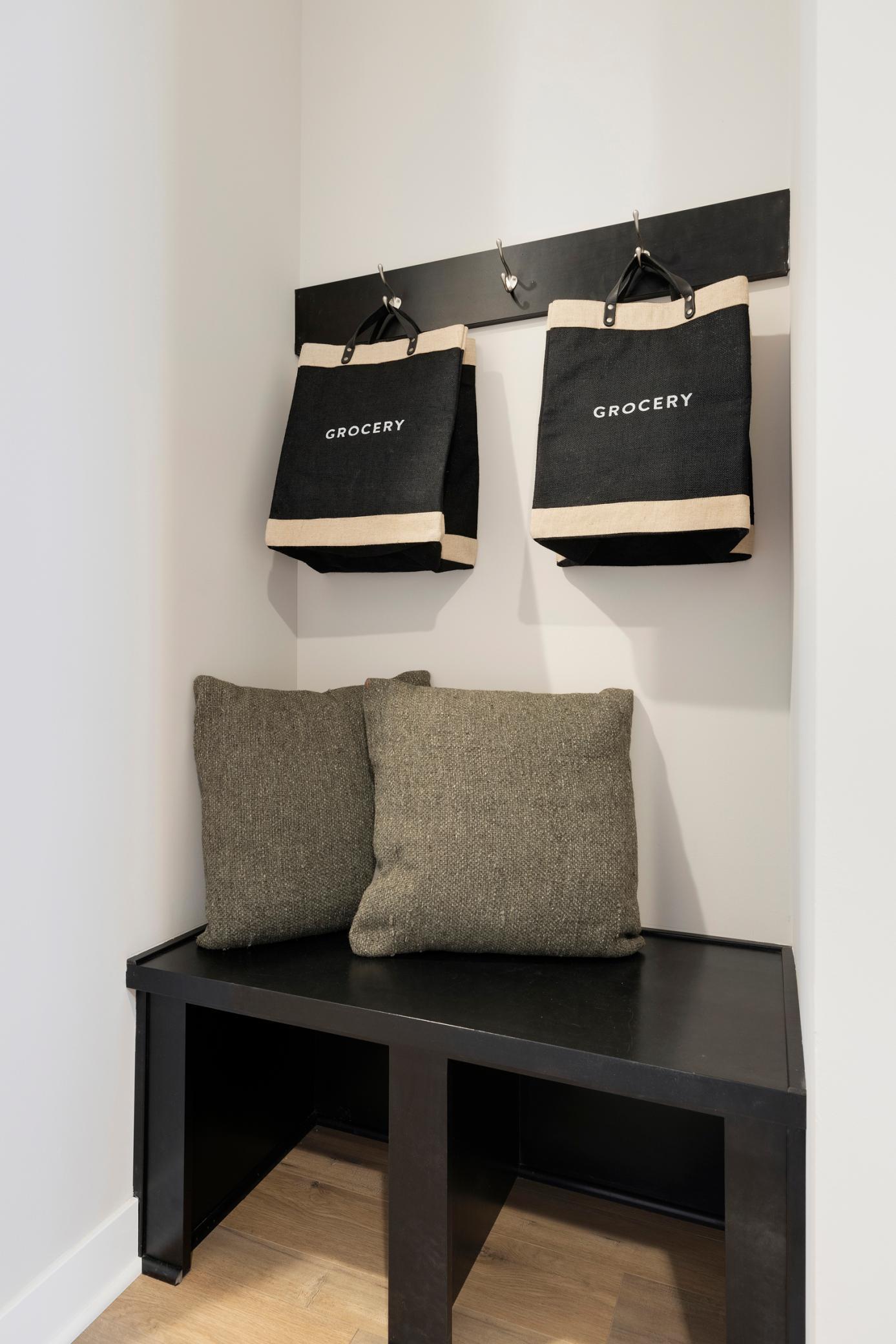 909 Mount Curve Boulevard, Unit C St. Paul, MN 55116 - Photo 4 of 23