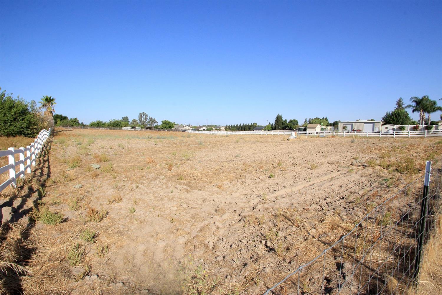 16064 La Canada Road Madera, CA 93636 - Photo 38 of 39 Gallery Image 38