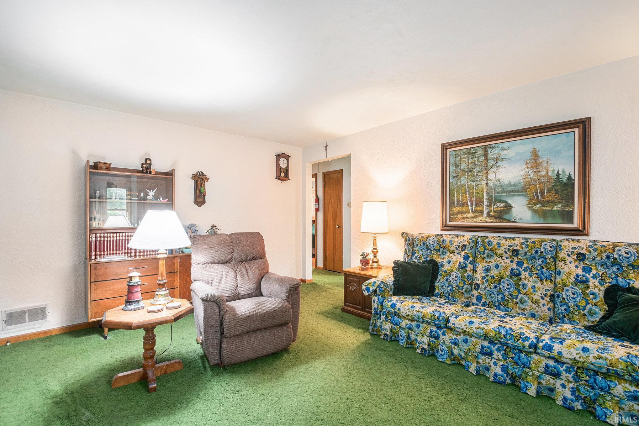 56859 Sundown Road South Bend, IN 46619 - Photo 8 of 28 Gallery Image 8