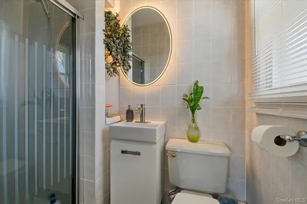 $849,000 | 7 Plainview Road, Bethpage, NY 11714