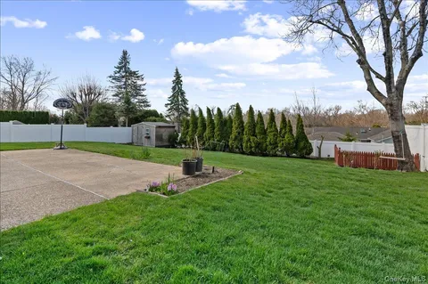 $849,000 | 7 Plainview Road, Bethpage, NY 11714