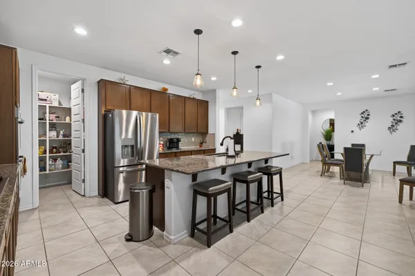 $650,000 | 7528 West Odeum Lane, Phoenix, AZ 85043