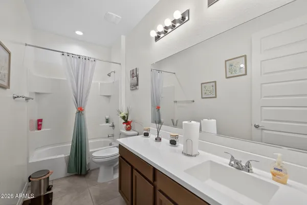 $650,000 | 7528 West Odeum Lane, Phoenix, AZ 85043