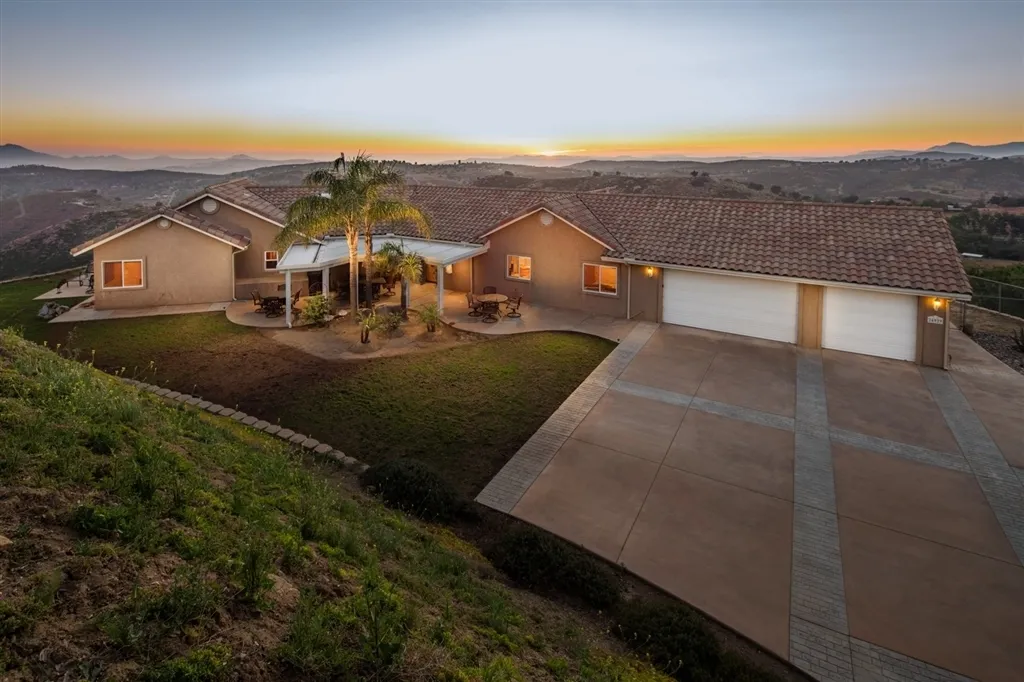 24929 Agrarian Road Ramona, CA 92065 - Photo 1 of 1 Gallery Image 1
