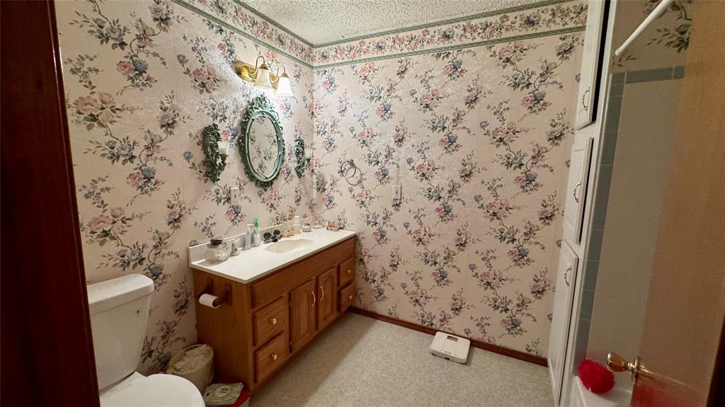 877 County Road 2010 Ivanhoe, TX 75447 - Photo 20 of 26