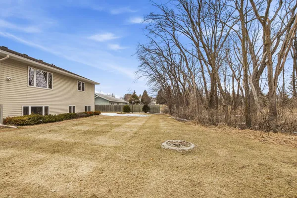 $399,900 | 2740 Le Homme Dieu Heights Northeast, Alexandria, MN 56308