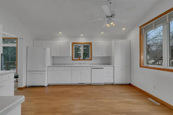 $399,900 | 2740 Le Homme Dieu Heights Northeast, Alexandria, MN 56308