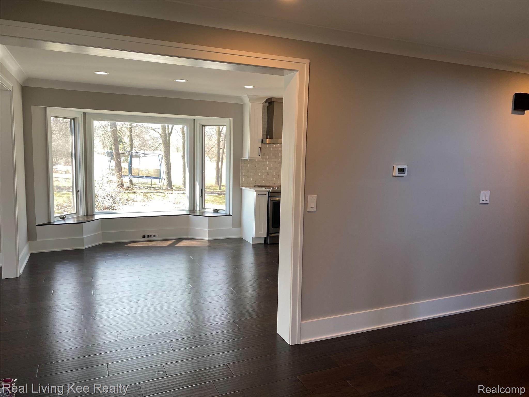799 Snowmass Drive Rochester, MI 48309 - Photo 16 of 61 IMG-8077.jpg