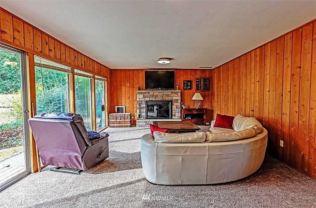 8357 East Caraway Road Port Orchard, WA 98366 - Photo 10 of 21 Gallery Image 10