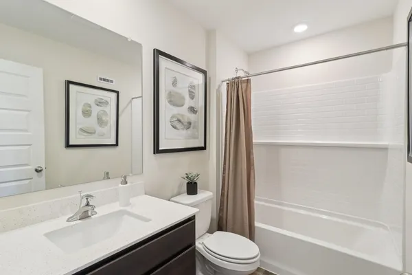 $419,990 | 1722 Baler Avenue, Aurora, IL 60503