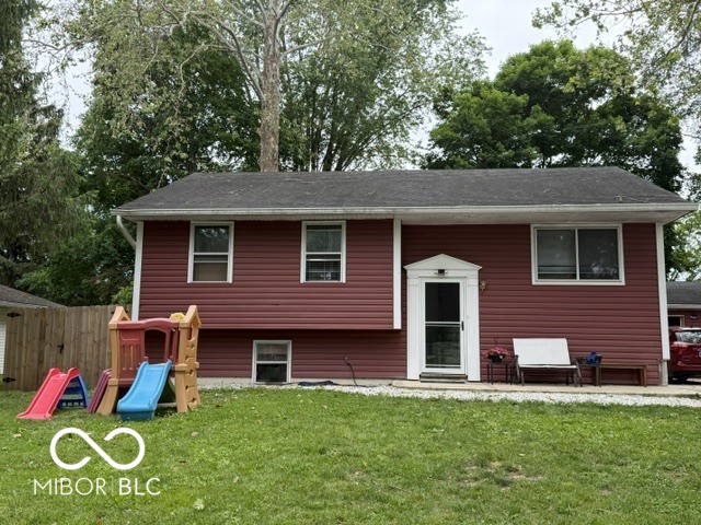 971 Rolling Hill Road Greenwood, IN 46142 - Photo 1 of 25