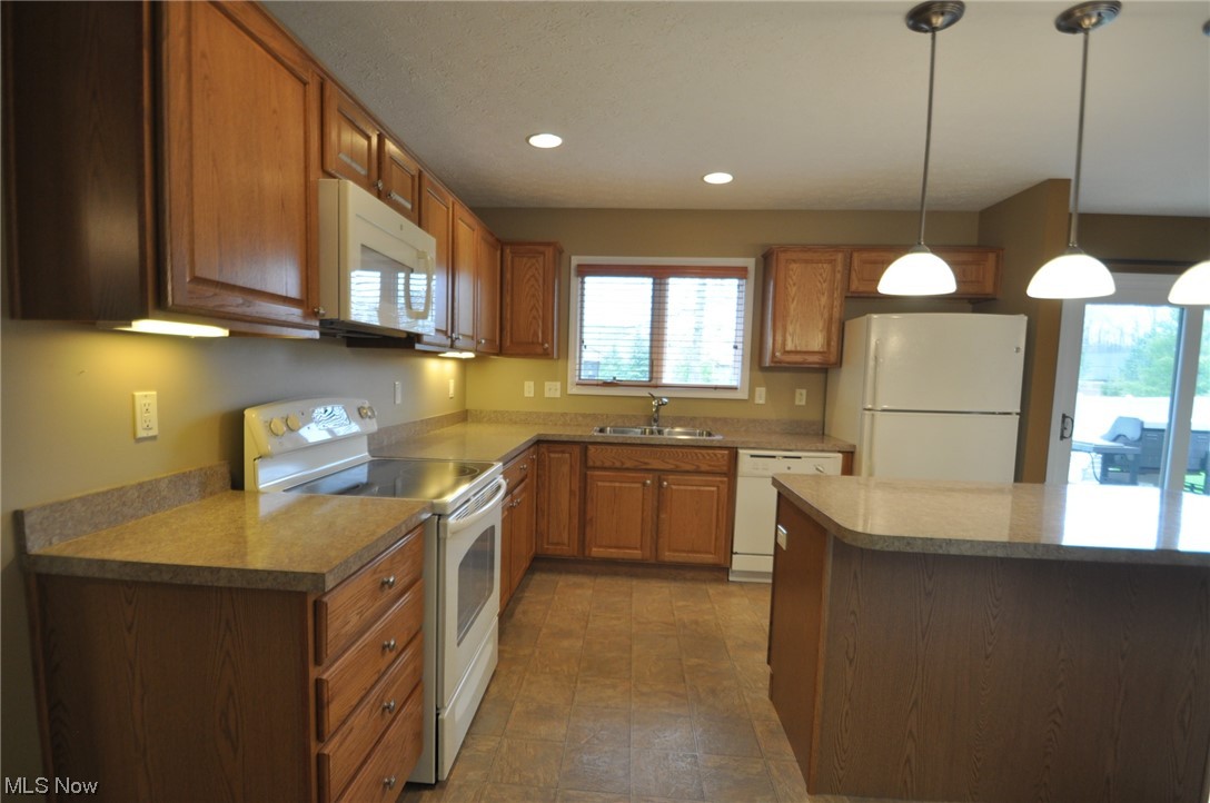 9079 Gatestone Road North Ridgeville, OH 44039 - Photo 12 of 28 Gallery Image 12