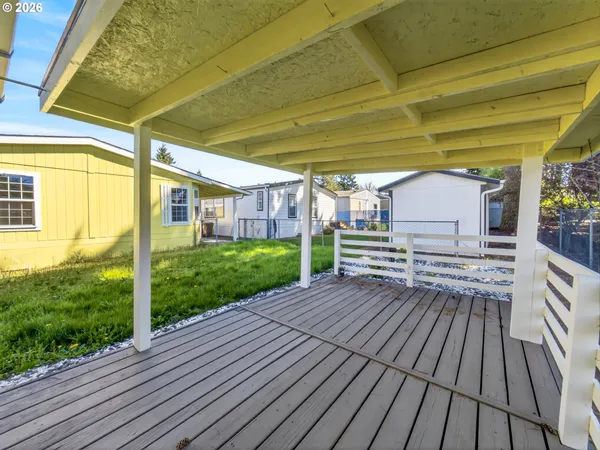 $149,500 | 17520 Southeast 82nd Drive, Unit 2, Clackamas, OR 97015
