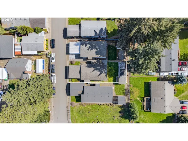 $149,500 | 17520 Southeast 82nd Drive, Unit 2, Clackamas, OR 97015