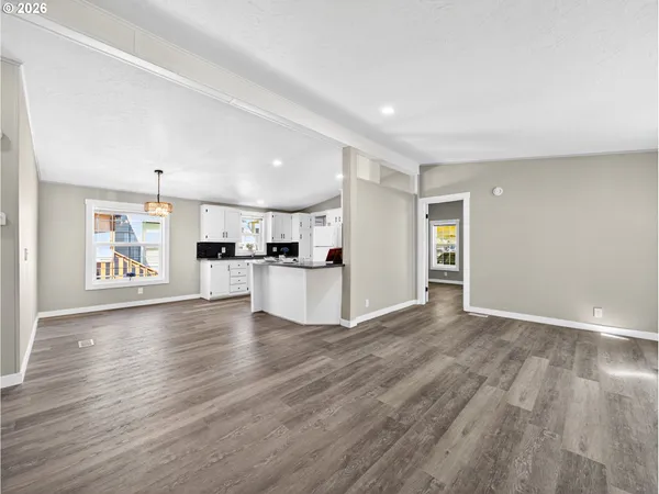 $149,500 | 17520 Southeast 82nd Drive, Unit 2, Clackamas, OR 97015
