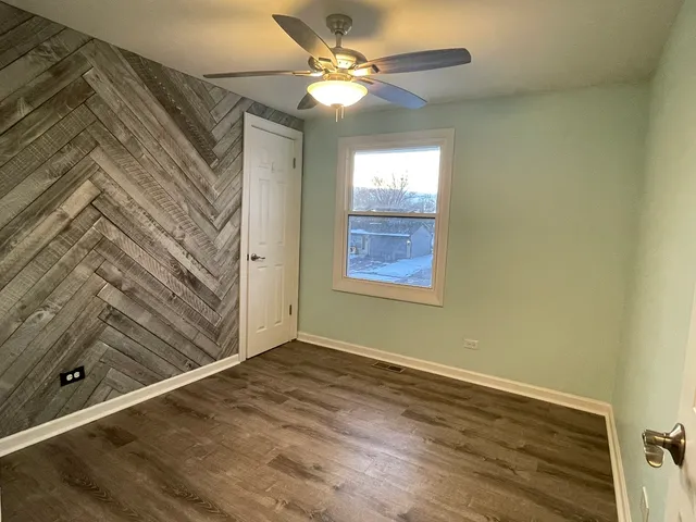 $379,000 | 8217 North Carrolton Court, Hanover Park, IL 60133