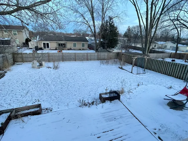 $379,000 | 8217 North Carrolton Court, Hanover Park, IL 60133