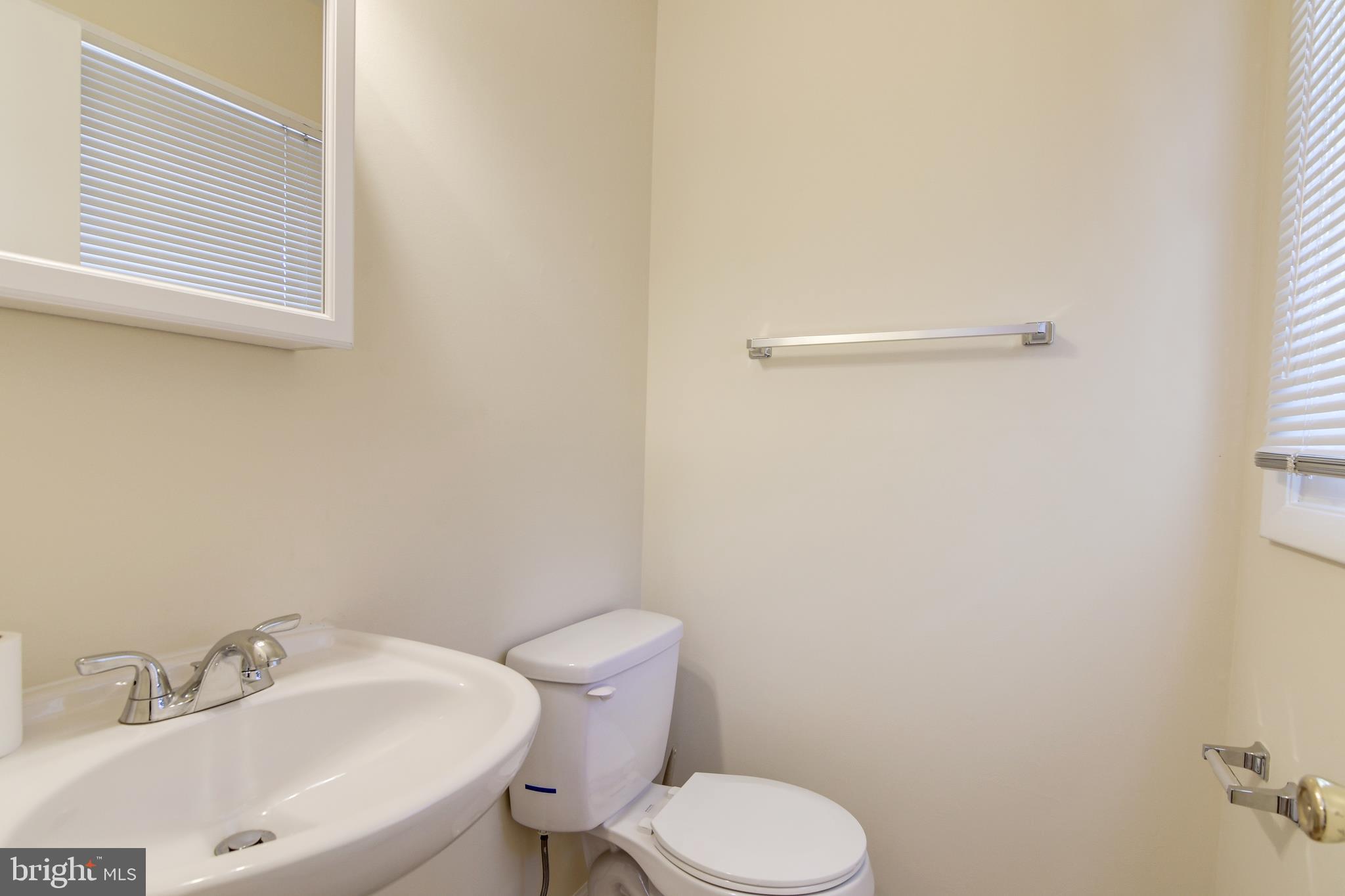 1313 Greyswood Road Odenton, MD 21113 - Photo 19 of 30 HALF BATH MBR