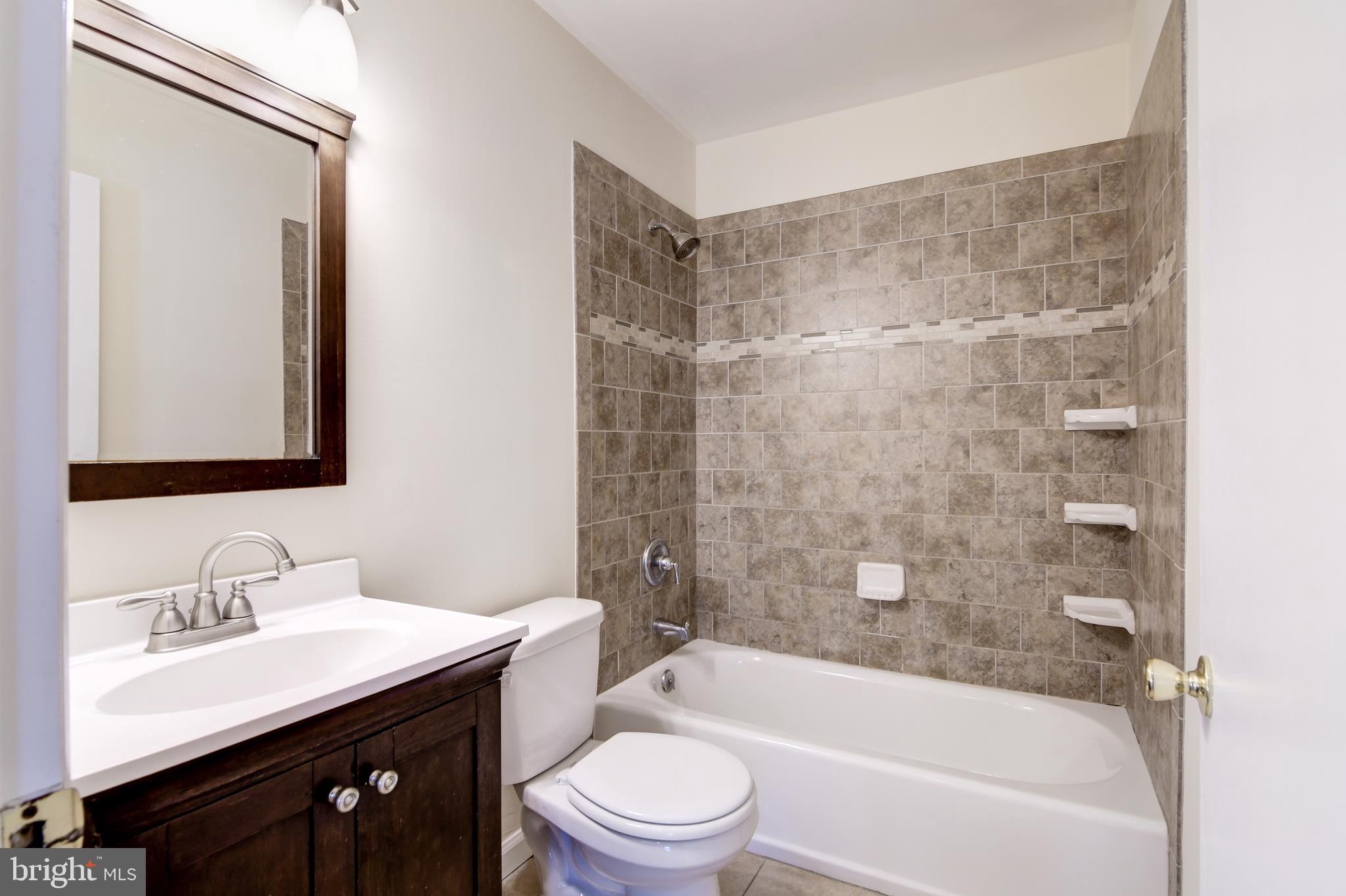 1313 Greyswood Road Odenton, MD 21113 - Photo 20 of 30 FULL BATH 2ND FLOOR