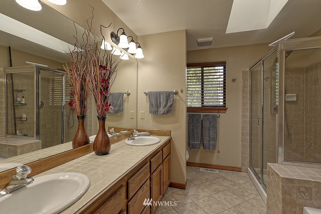 1020 Goat Trail Loop Road Mukilteo, WA 98275 - Photo 18 of 30 Gallery Image 18