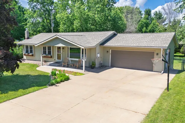 $349,000 | 465 2nd Street, Hammond, WI 54015