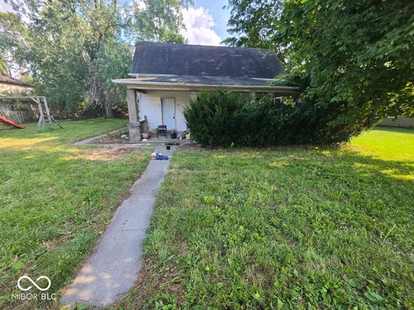$1,000 | 3353 Main Street, Plainfield, IN 46168