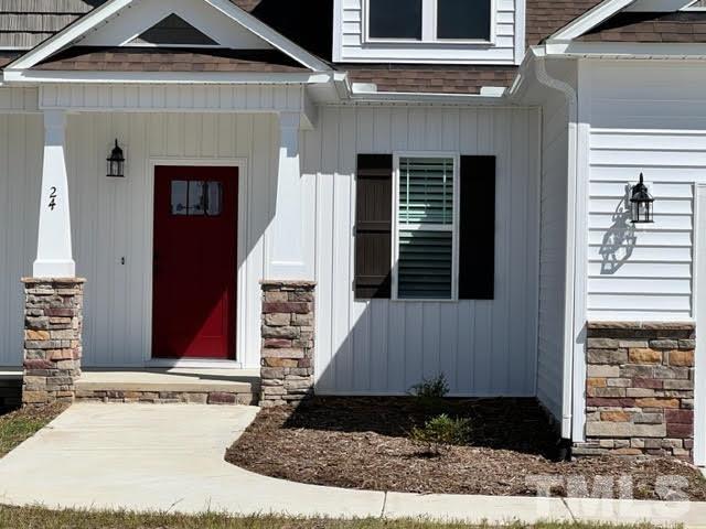 24 Red Rocks Circle Benson, NC 27504 - Photo 3 of 25 Gallery Image 3