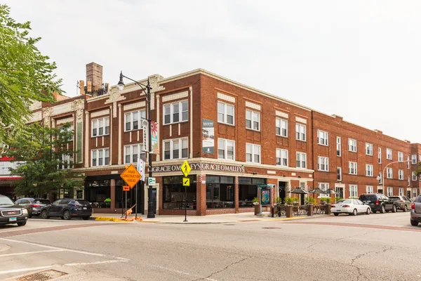 $1,450 | 4044 North Milwaukee Avenue, Unit 2, Chicago, IL 60641