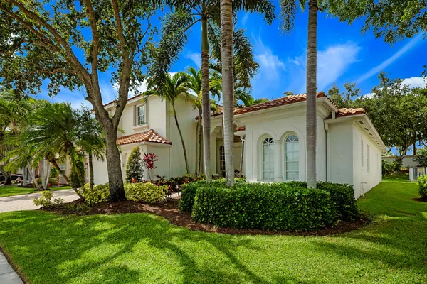 $1,090,000 | 7153 Vía Abruzzi, Lake Worth, FL 33467
