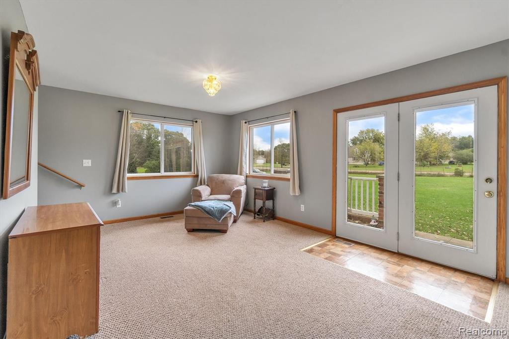 5190 Bull Run Road Gregory, MI 48137 - Photo 9 of 38