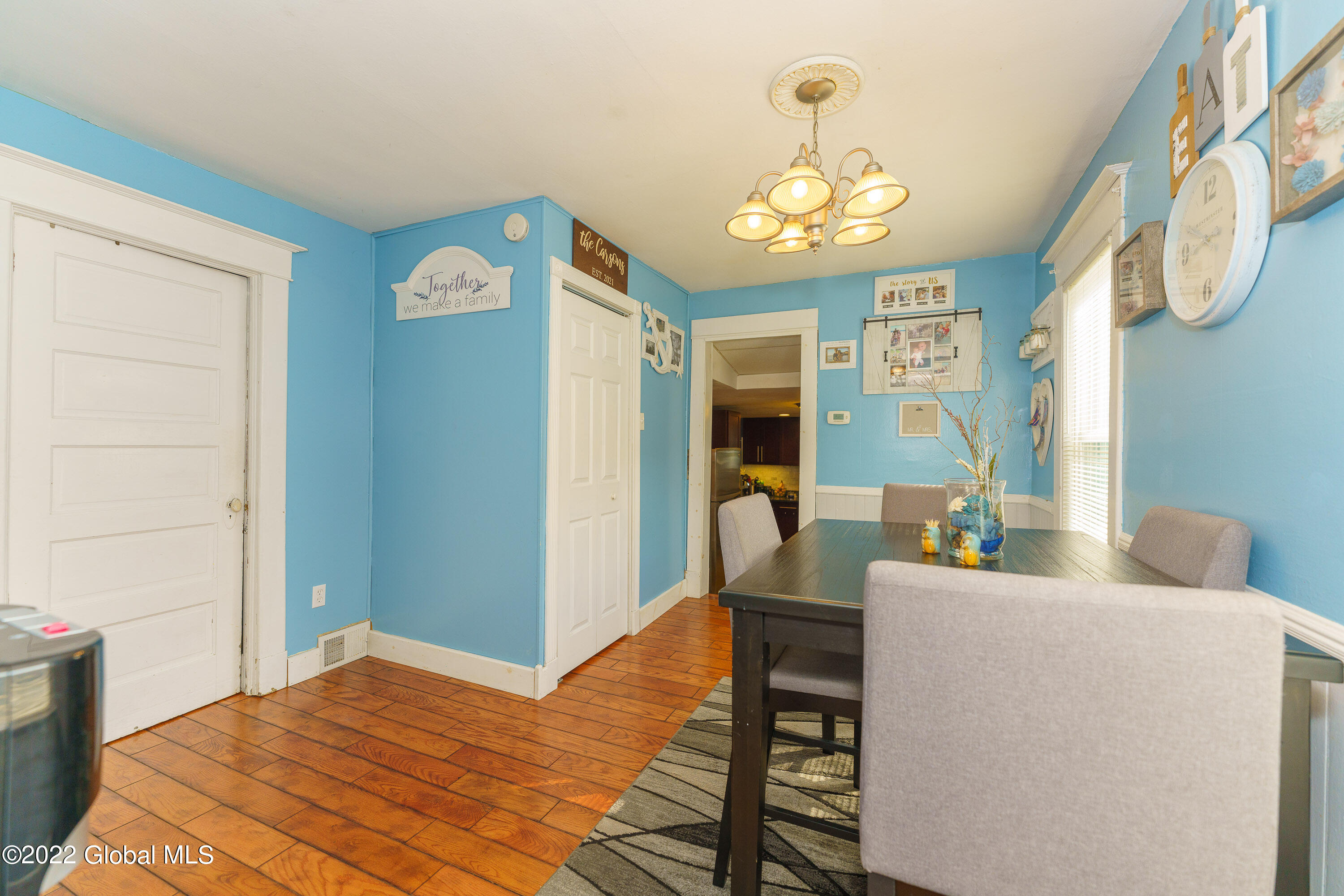 1022 Princetown Road Rotterdam, NY 12306 - Photo 8 of 32 2 Diningroom 2