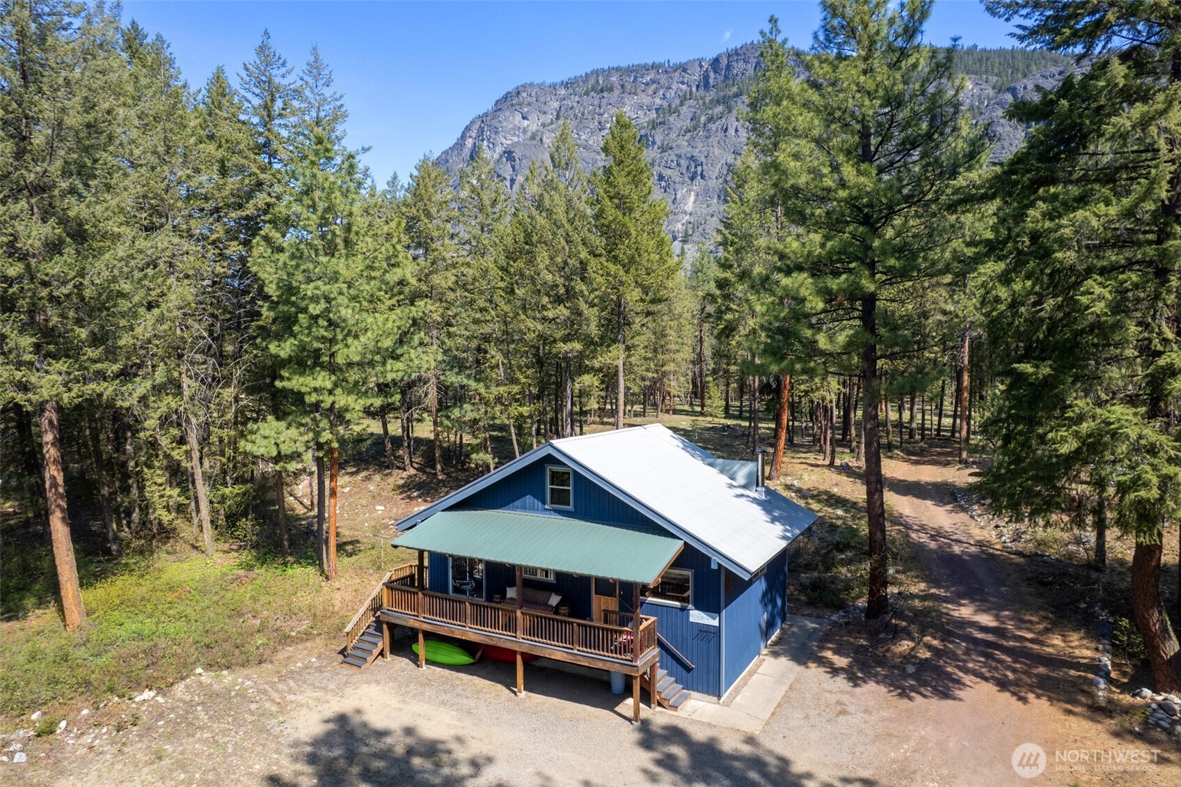 225 C Lost River Road Mazama, WA 98833 - Photo 8 of 33
