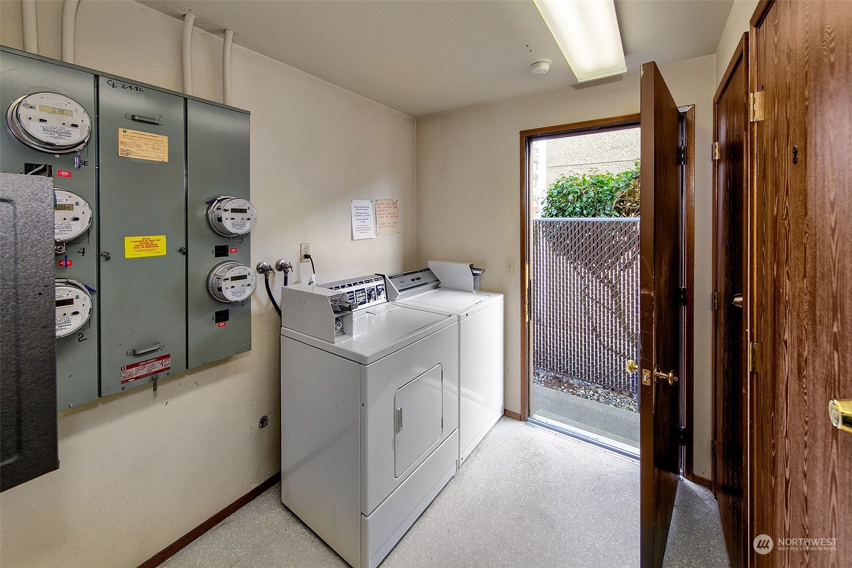 1015 Southwest 149th Street Burien, WA 98166 - Photo 21 of 31 a utility room with dryer and washer