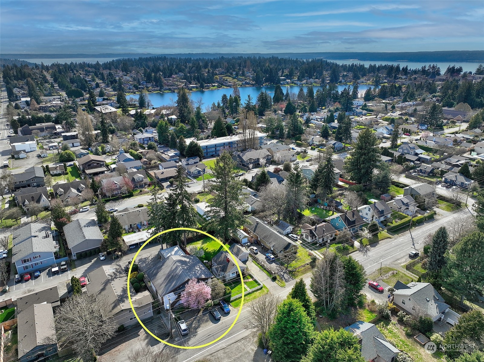 1015 Southwest 149th Street Burien, WA 98166 - Photo 25 of 31 an aerial view of multiple house